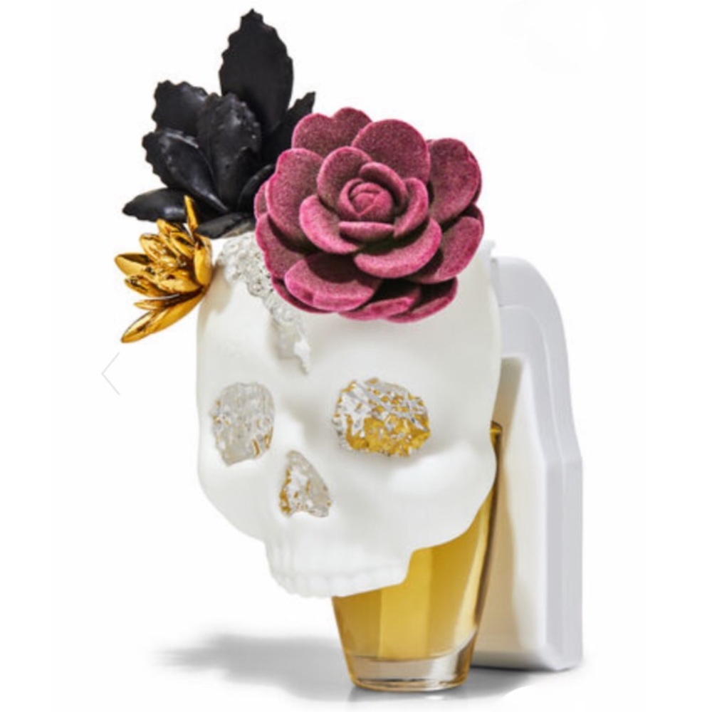 Halloween Skull Crystal Wallflower Bath and Body Works 2022 NWT